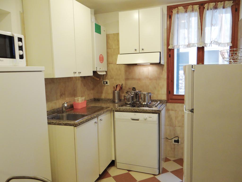Appartamento Al Ghetto Vecchio Βενετία Δωμάτιο φωτογραφία